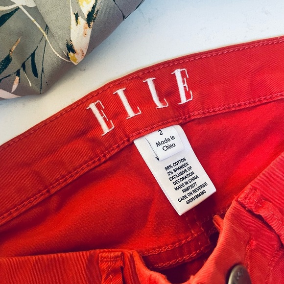 Elle Red Ankle & Cropped Jeans - Picture 4 of 7